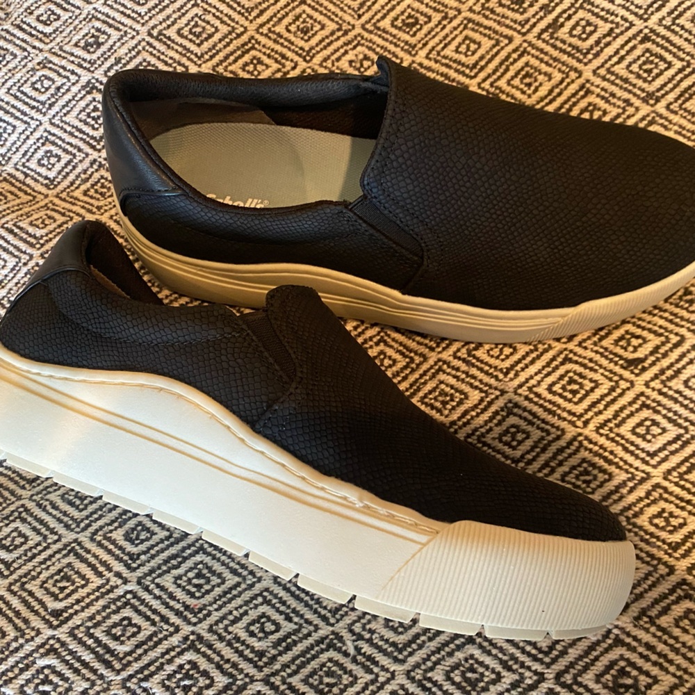 Dr. Scholl's Black and Cream Slip-On Sneakers